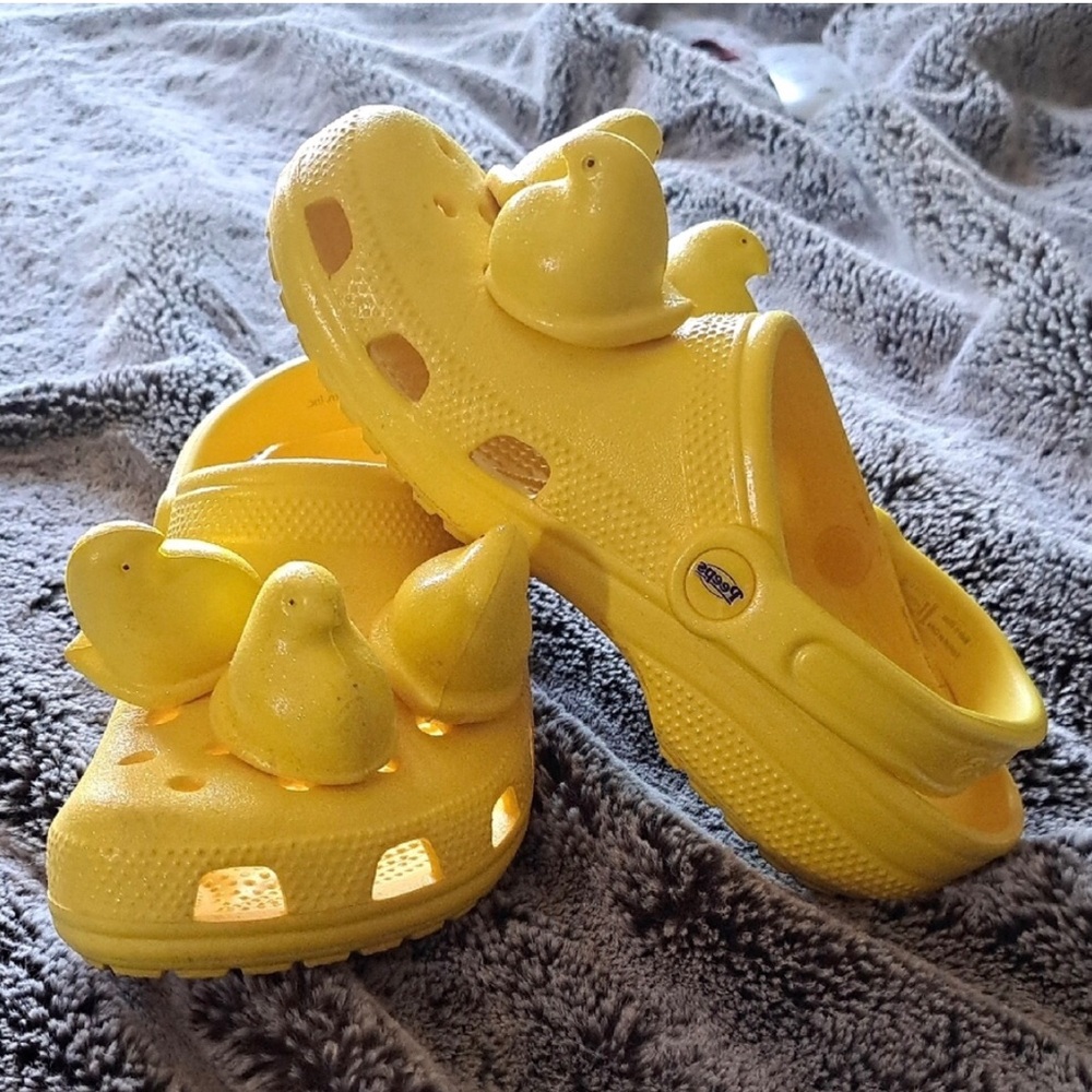 ❤️ CROCS ❤️ COLLECTION EXTREMELY RARE LIMITED EDITION PEEPS YELLOW 3D JIBBITZ . - Picture 7 of 12